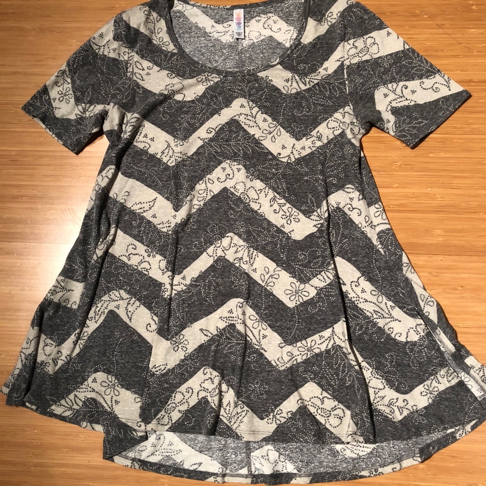 Lularoe perfect T